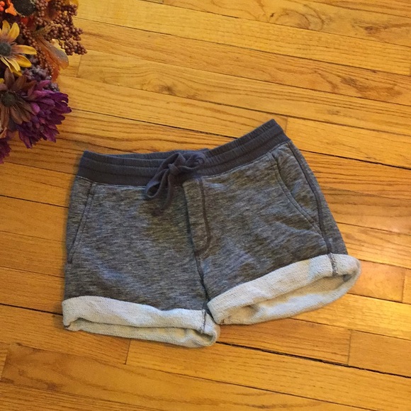 GAP Pants - Gap Sweatshorts Size Small Petite